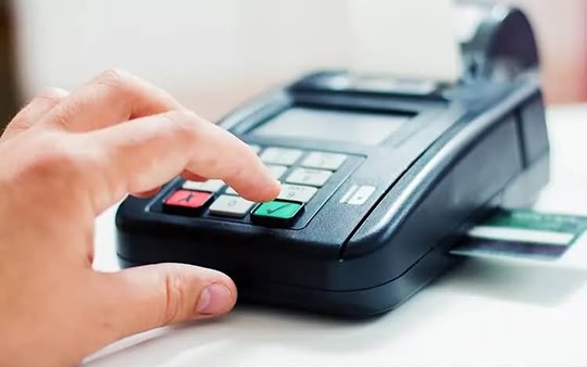 收割模式开启：操盘方缓解资金把提现门槛提高了？