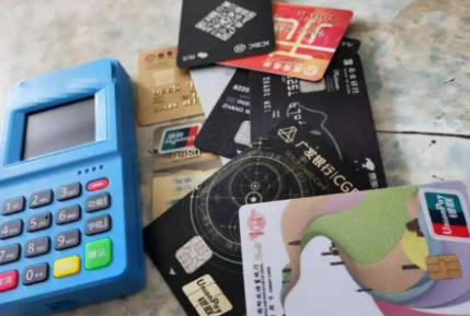 金小宝POS机如何避免：同一商户多次交易恐遭冻结？